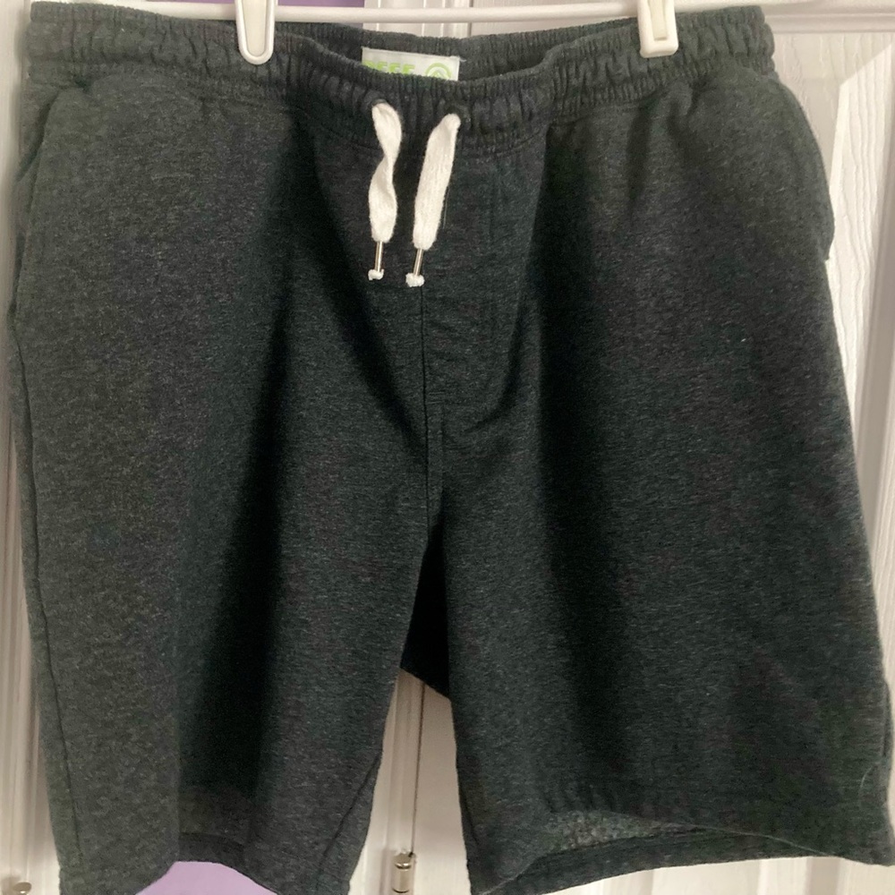 Mens Reef Dark Grey Athletic Shorts Size Large NWOT